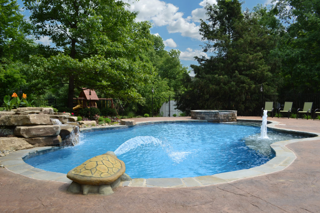 Hybrid Pool {BRN} in Chelsea, MI – Legendary Escapes